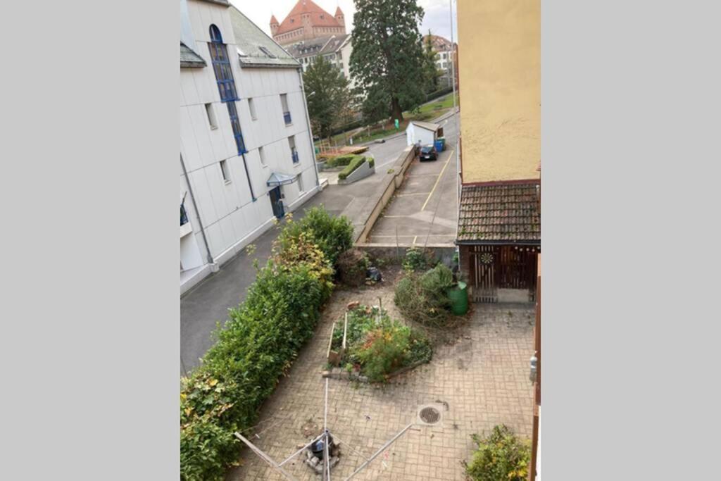 Parking & Appartement 2 Pieces Sans Traffic Lausanne Kültér fotó